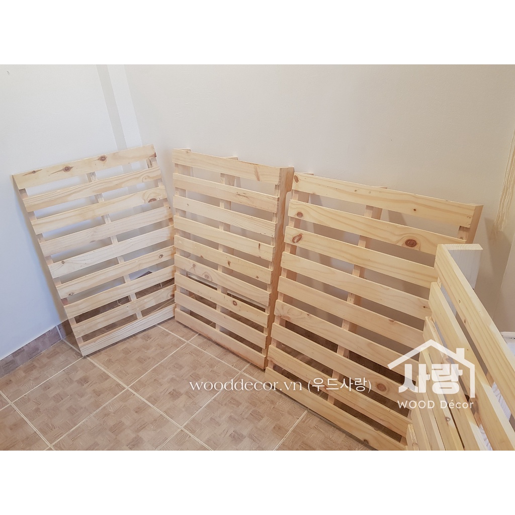 Giường gỗ thông Pallet mới - mẫu truyền thống