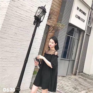 Đầm phối lưới cổ trắng