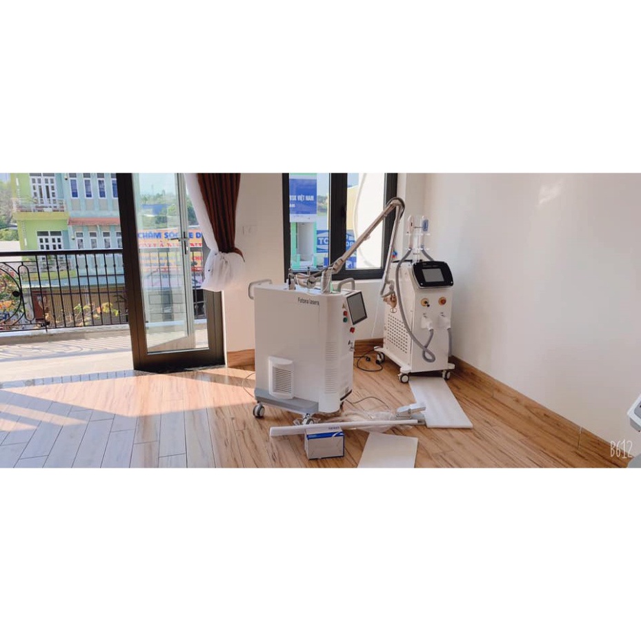 Máy Lazer CO2 FRACTIONAL Đa Chức Năng Loại Chuẩn