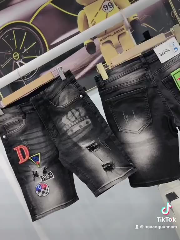 Quần short jean nam EVISU đen rách thêu logo chất bò,from ôm đep,mẫu mới cao cấp | BigBuy360 - bigbuy360.vn