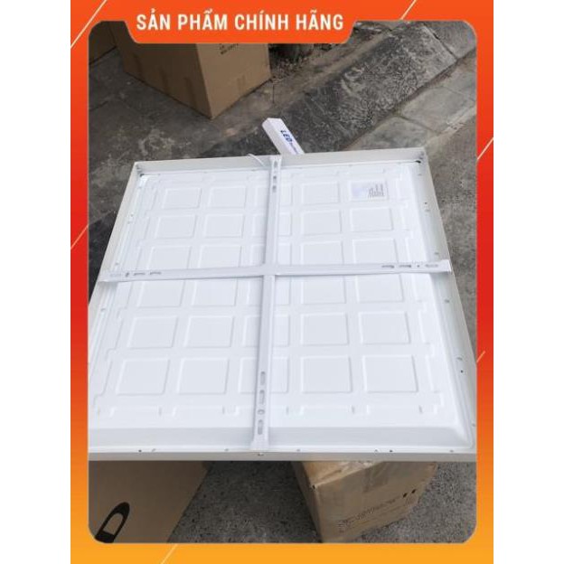 Đèn led panel 600x600 48w ốp trần nổi