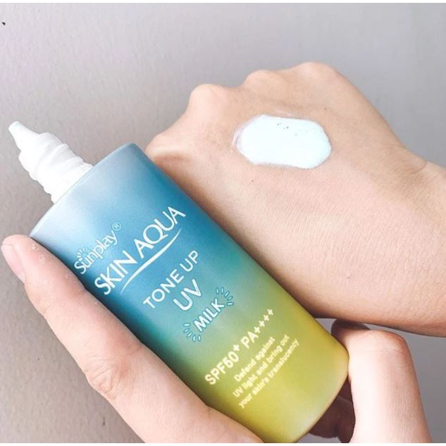 Sữa Chống Nắng Hiệu Chỉnh Sắc Da Sunplay Skin Aqua Tone Up UV Milk SPF 50+/Pa++++ 50g