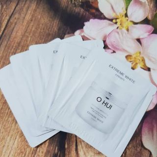 Combo 10 gói Kem trắng da và chống lão hoá Ohui Extreme
