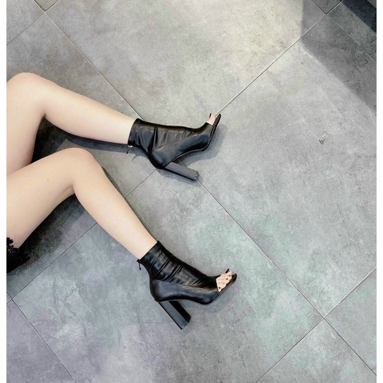 Bốt boot kẹp xỏ ngón da lì khoá sau gót trụ fullbox hàng quảng châu cao cấp