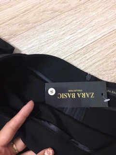 Chân váy xoè lỡ