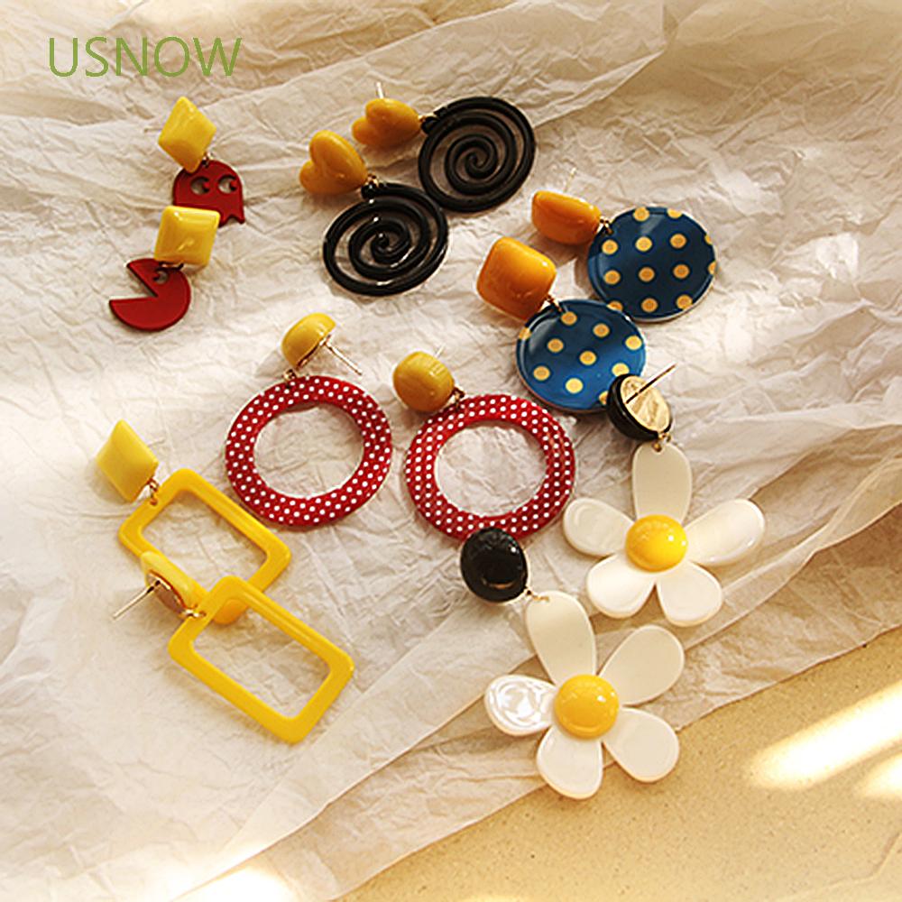 Khuyên Tai Nữ Trang Dáng Dài Tạo Hình Độc Đáo