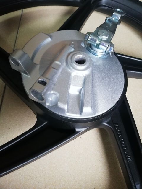 Bánh mâm 5 cây full má đùm trước sau lắp vừa các đời xe honda msp 0029