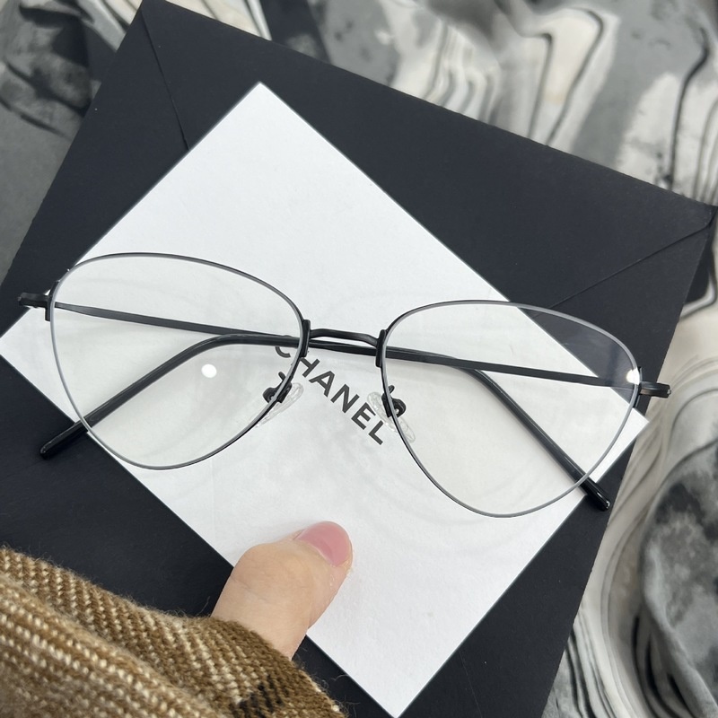 (JIUERBA) Kính Râm Thời Trang Kiểu Mắt Mèo Chống Ánh Sáng Xanh Lam Phong Cách Retro Đơn Giản Nhẹ Nhàng