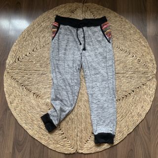 Quần jogger lửng xuất Nhật
