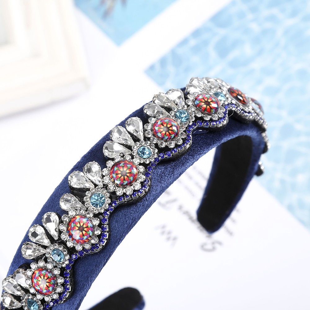 Retro Crystal Diamond Velvet Headband Woman Fashion Rhinestone Wide-brim Hair Band Crown Headdress