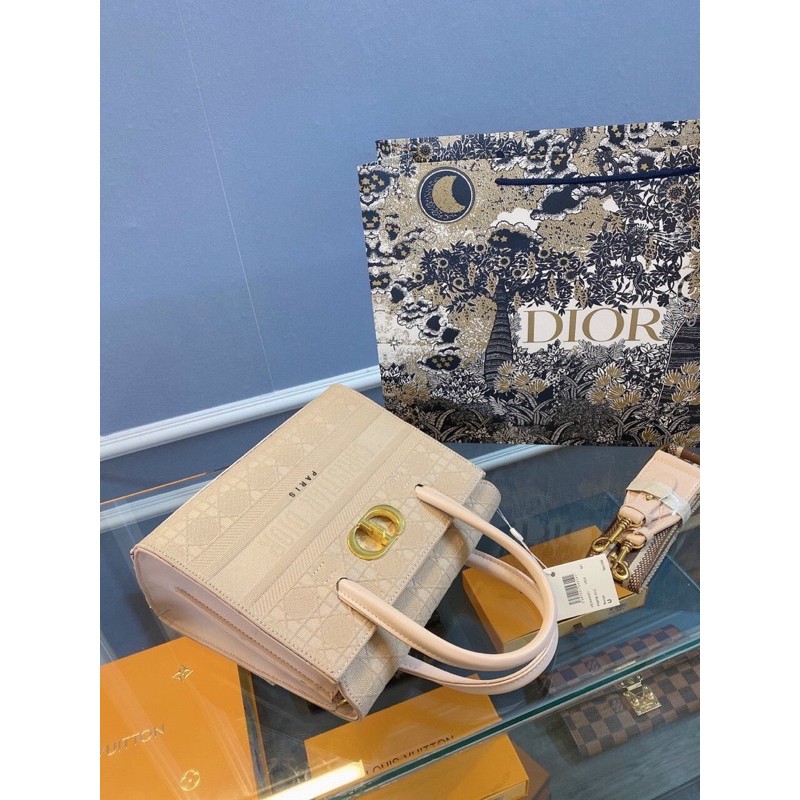 TÚI DIOR THỔ CẨM SIZE 25CM