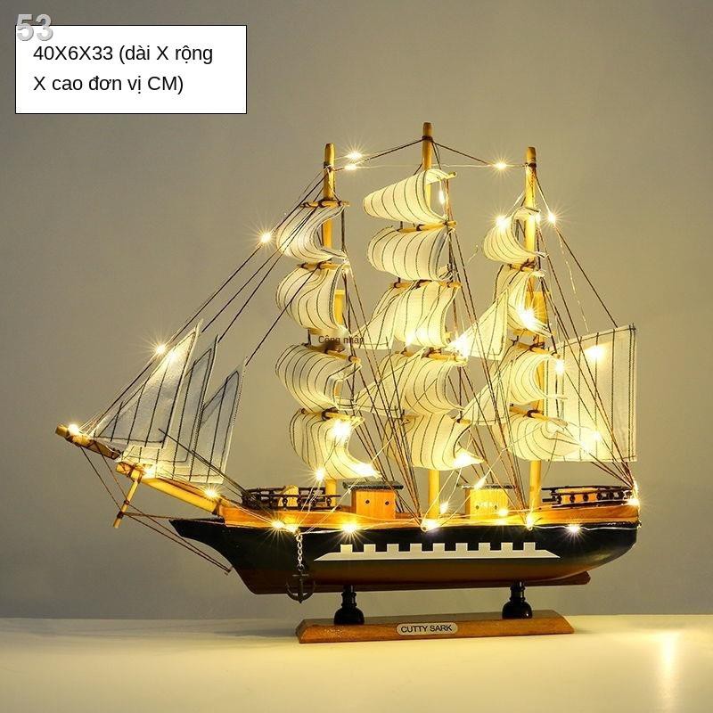 Thuận buồm xuôi gió ở biển Địa Trung Hải Đồ trang trí thuyền mô phỏng hình gỗ rắn văn phòng để làm quà tặng cho b