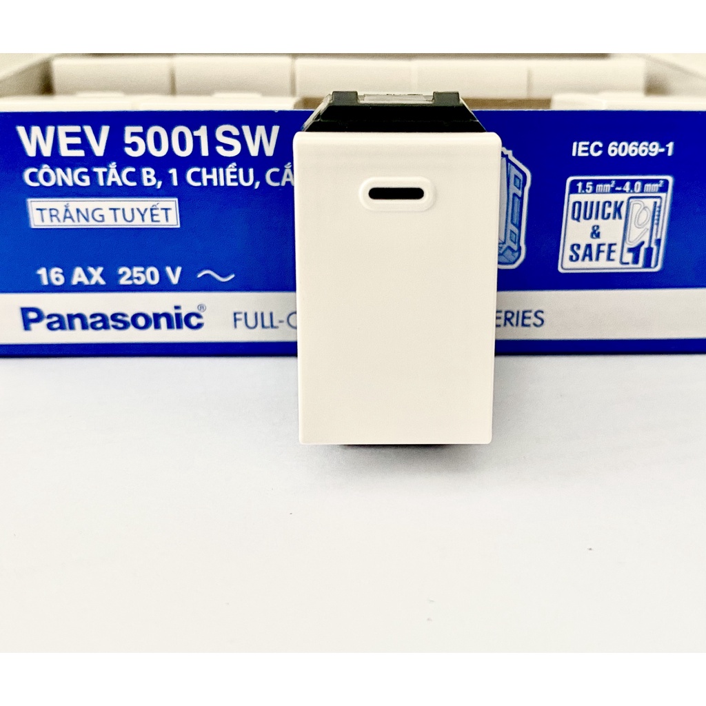 Công tắc 1 chiều Panasonic Wide (Hạt to) - WEV5001SW