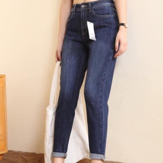 Combo quần jeans và tất