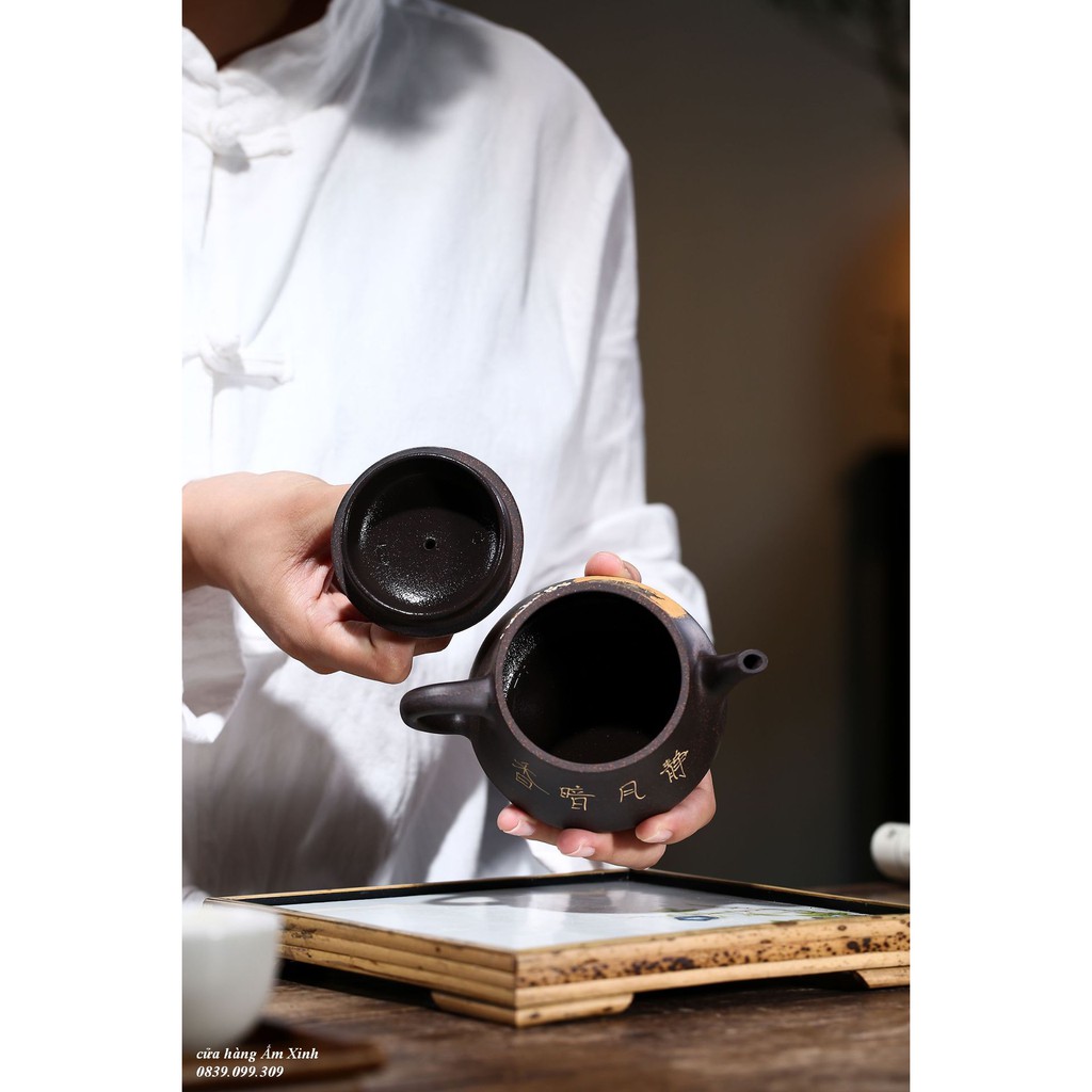 Ấm Tử Sa Nghi Hưng Mai Hoa 210 ml