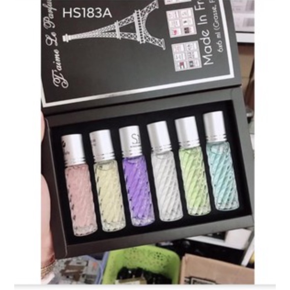 Set nước hoa tháp 6 chai 20ml