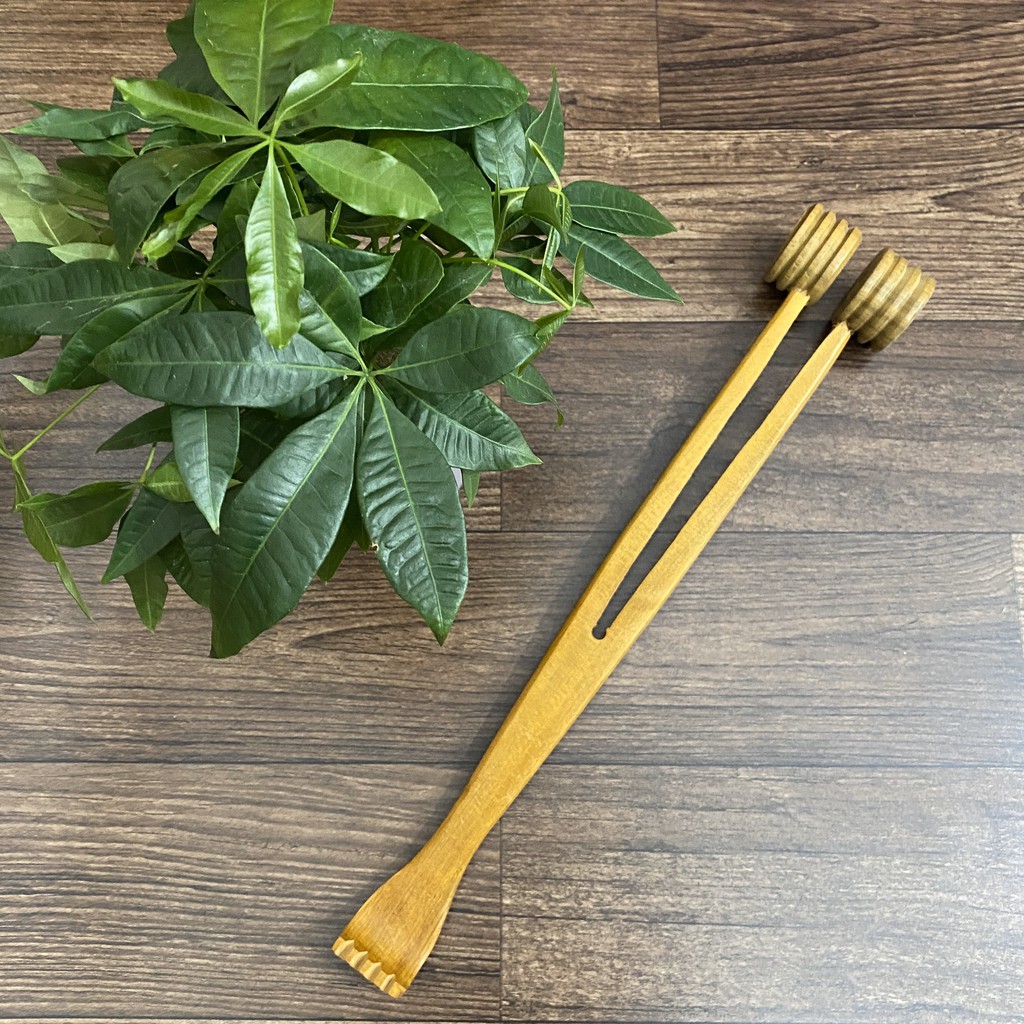Cây đập và gãi lưng bằng gỗ thơm