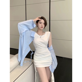 Váy body kèm áo khoác kiểu