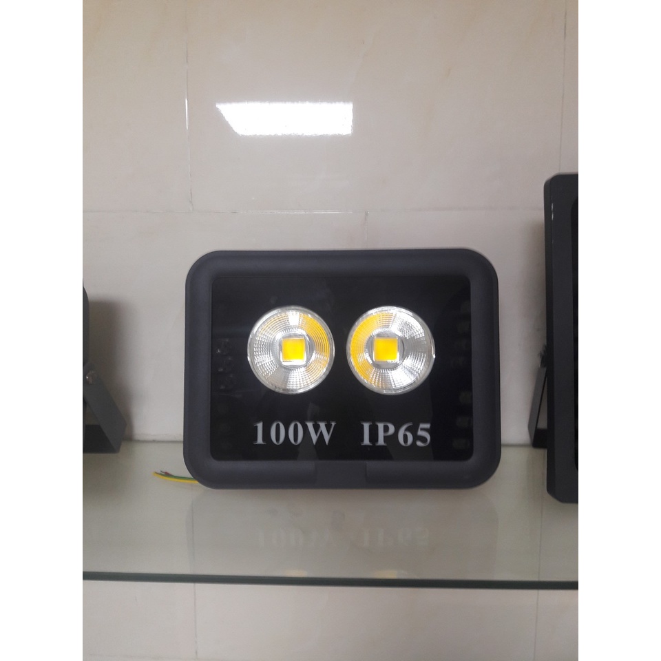 Đèn led pha cốc 100w IP66 ngoài trời siêu sáng BH 1 NĂM