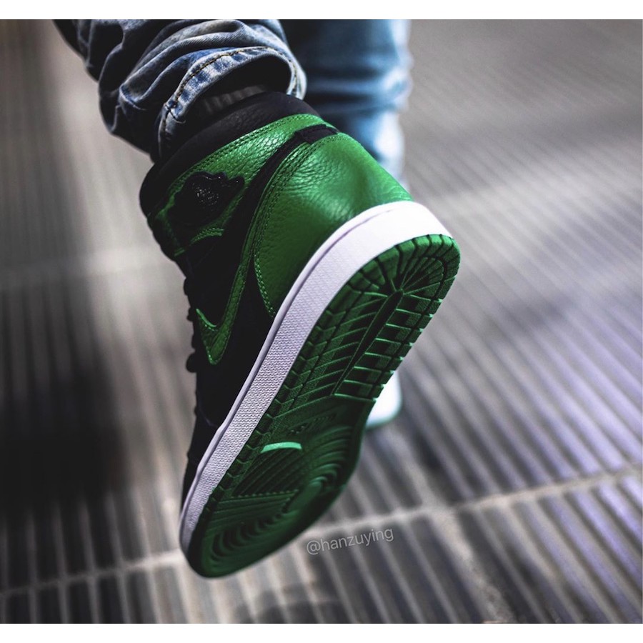 Giày Air Jordan 1 Chính Hãng FREESHIPNike Air Jordan 1 Retro High Pine Green Black - Giày Nike JD1 Auth  [555088030]