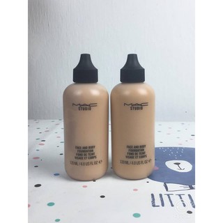 Kem nền Mac Face and body