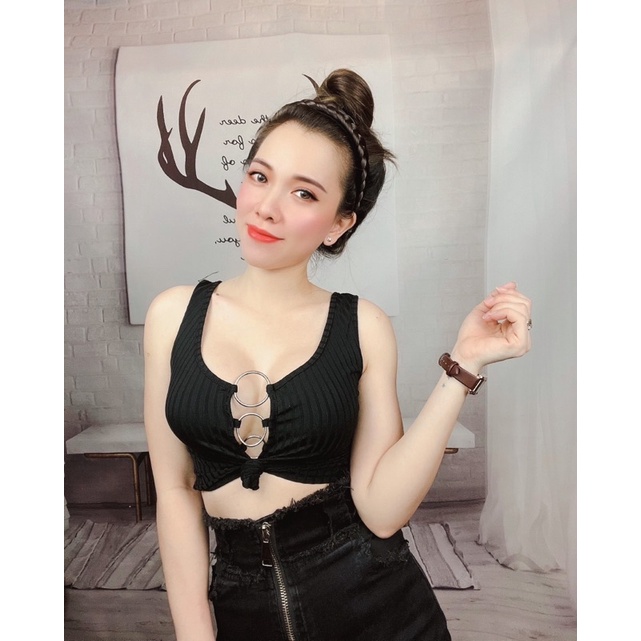 Áo croptop khoen bao ngầu😱😱