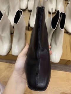 Boot cổ thấp