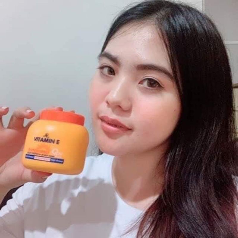Kem dưỡng thể ARON VITAMIN E Q10 Thái Lan
