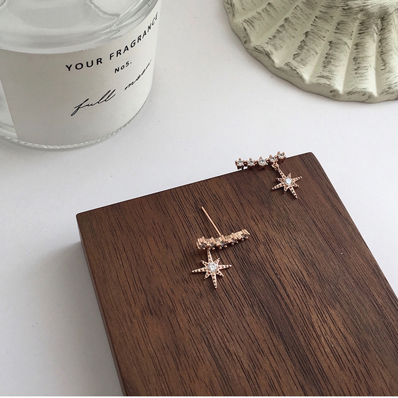 Khuyên Tai Mặt Cười Đính Đá Zircon Sang Trọng