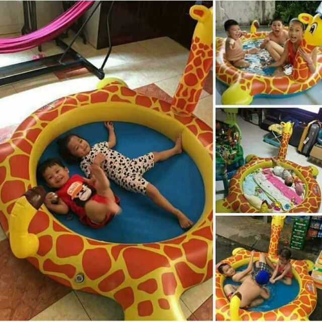 Bể bơi hươu cao cổ