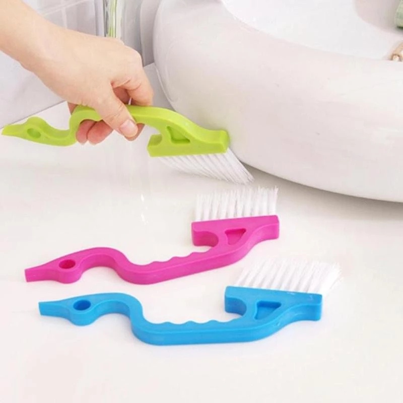 Bàn chải vệ sinh rãnh cửa sổ hình thiên nga tiện dụng