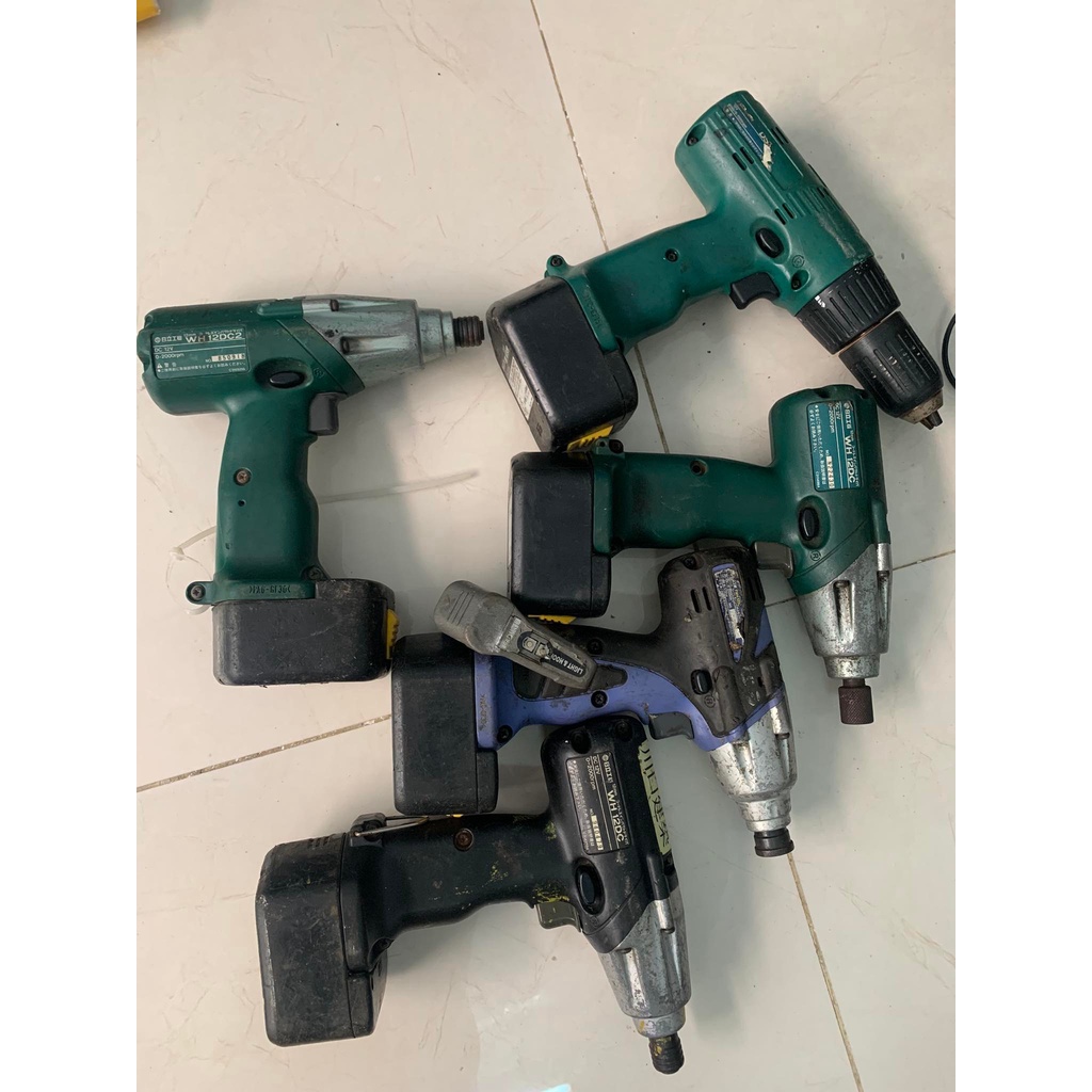 Tns. Máy bắn vít 12v nhật bãi. Máy và vỏ pin