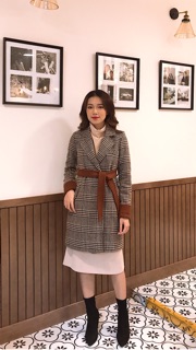 Áo dạ kẻ kèm đai ( giá đã sale)