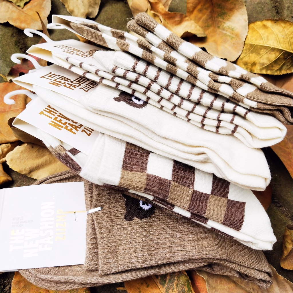 TẤT CAO CỔ HỌA TIẾT GẤU  NÂU phong cách hàn quốc, chất liệu cotton, khử mùi