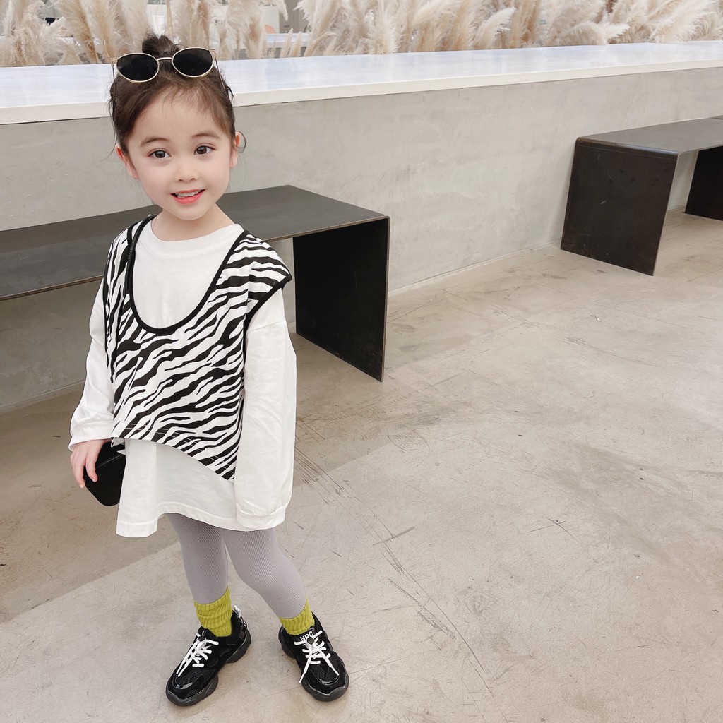 Set Đồ 2 Món Gồm Áo Thun Cổ Tròn Dáng Rộng + Áo Không Tay Dành Cho Bé Gái
