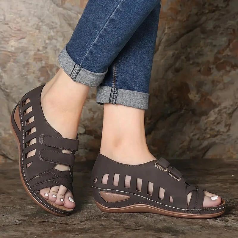 Giày sandal đế xuồng với 5 màu kích thước 35-43 dành cho nữ