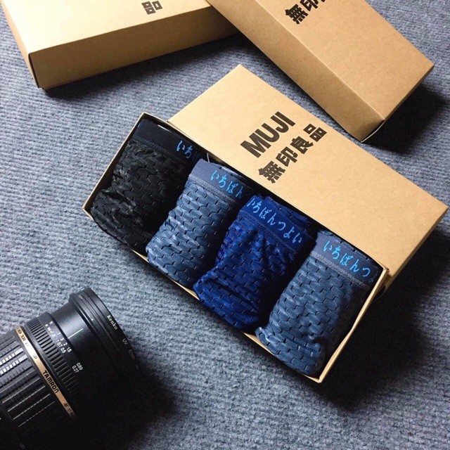 Hộp 4 Quần sịp tam giác trơn Muji xuất Nhật- Hộp 4 Sịp Đùi Nam Thông Hơi giá rẻ tốt