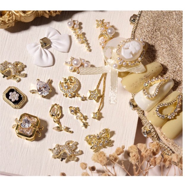 Charm nail gắn móng ma moi