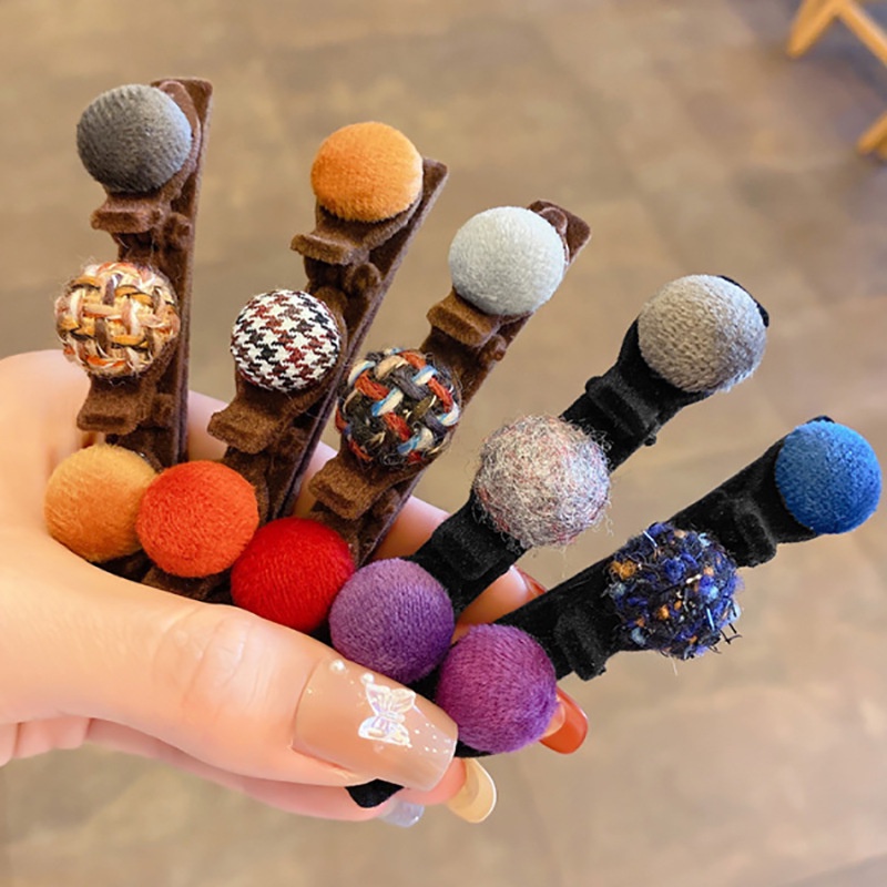 Kẹp Tóc Mỏ Vịt Đính Bóng Lông Phong Cách Mới 2022 Cho Nữ