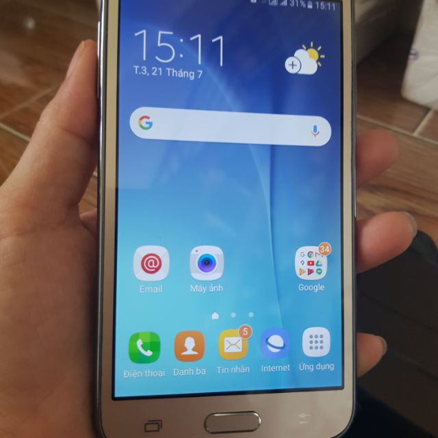 Điện thoại samsung galaxy j5 mới tinh chín hãng nhập khẩu