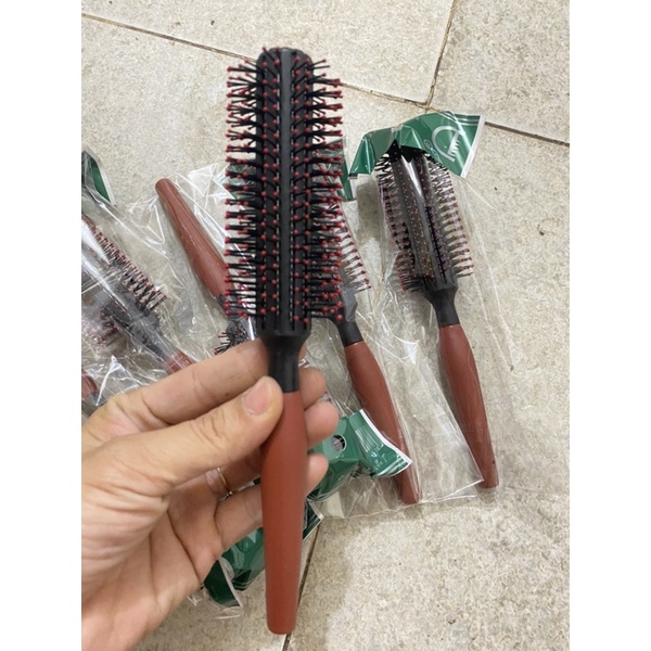 Lược tròn tạo kiểu cho tóc xoăn loại đẹp