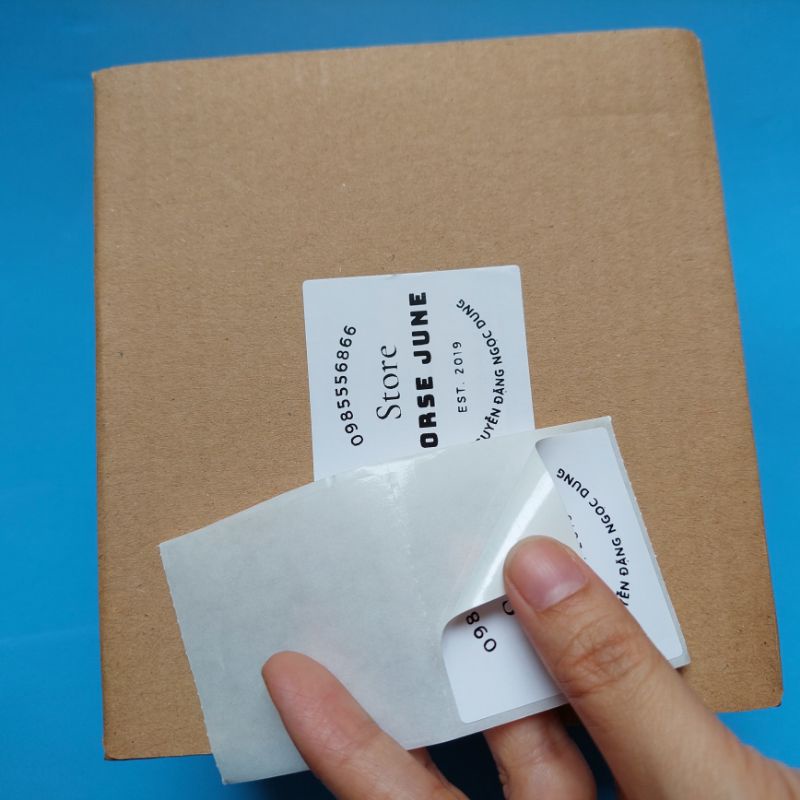 300 tem vuông in thông tin shop theo yêu cầu khổ 5x5cm