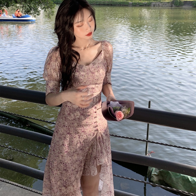 Đầm Maxi Tay Ngắn Hoạ Tiết Hoa Thiết Kế Xẻ Quyến Rũ