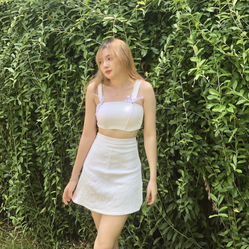 Áo croptop corset thắt nơ + chân váy A