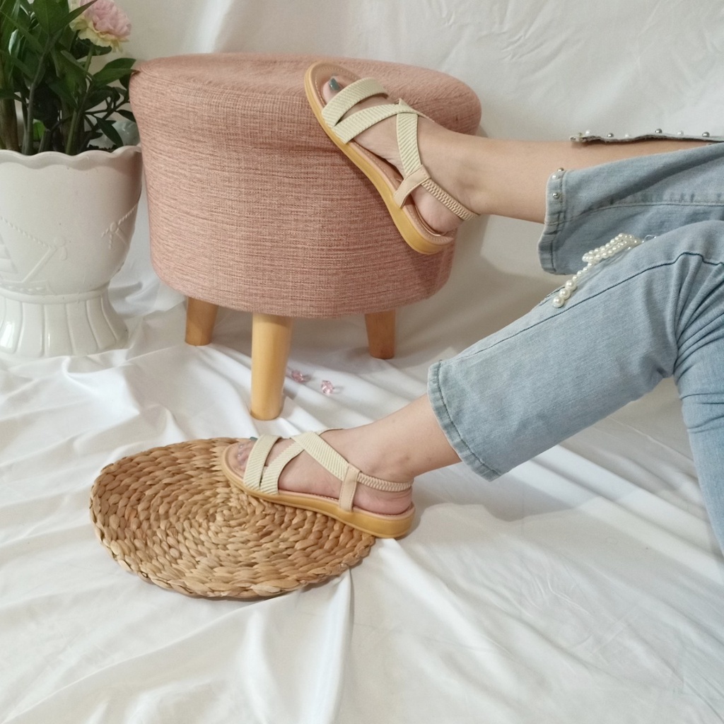 Giày sandal nữ đi học quai hậu da mềm bền đẹp bo chun co giãn kiểu basic nhiều màu-TBXIN