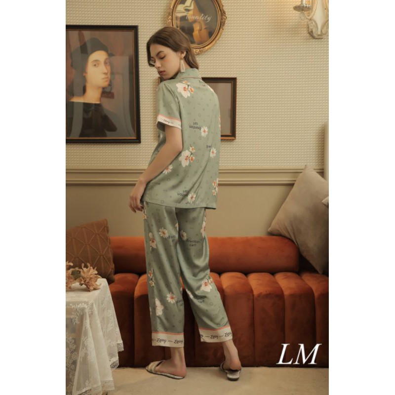 Pijama lụa nữ🎋FREESHIP🎋 Đồ mặc nhà lụa tay ngắn quần dài cao cấp họa tiết hoa văn phối bảng màu độc lạ tạo nên siêu phẩm