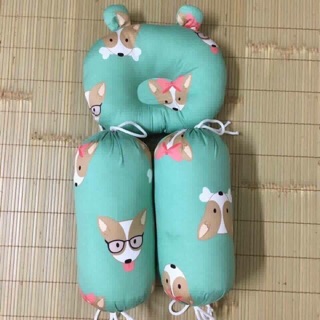 Bộ gối chặn cho bé