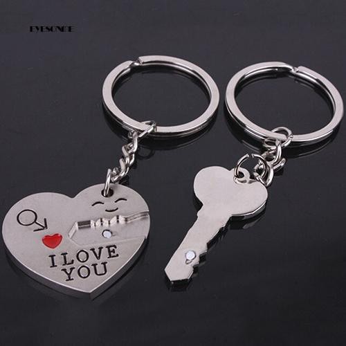 Set 2 móc khóa ghép hình chìa khoá và trái tim khắc chữ I Love You cho cặp đôi