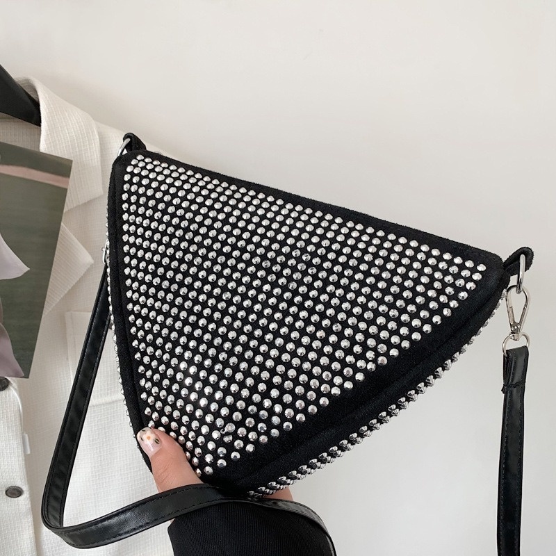 Túi Tam Giác Cầm Tay Phong Cách Hàn Quốc Mới 2022 NB00241