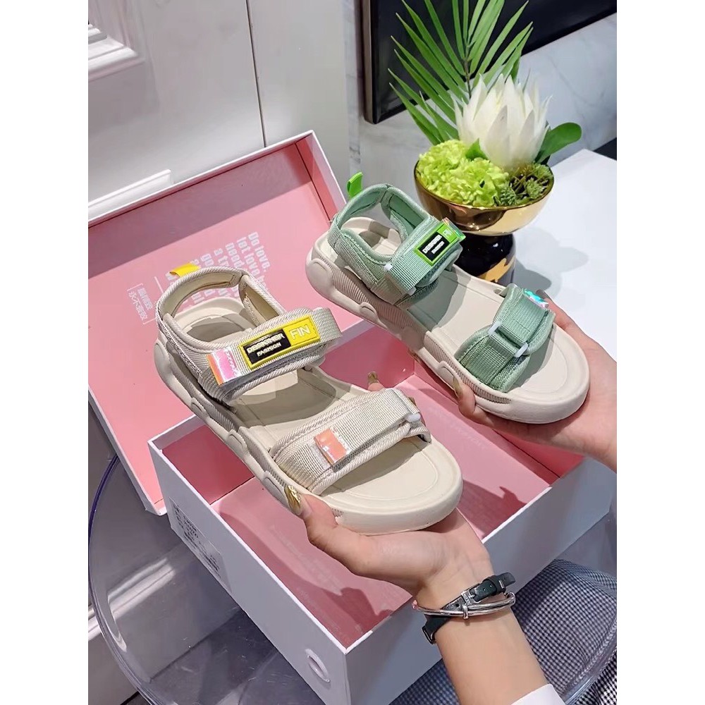 FREE SHIP Sandal nữ đi học đế mềm , êm chân siêu xinh 008